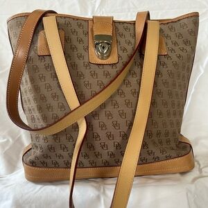 Vintage Dooney & Bourke Bucket Tote